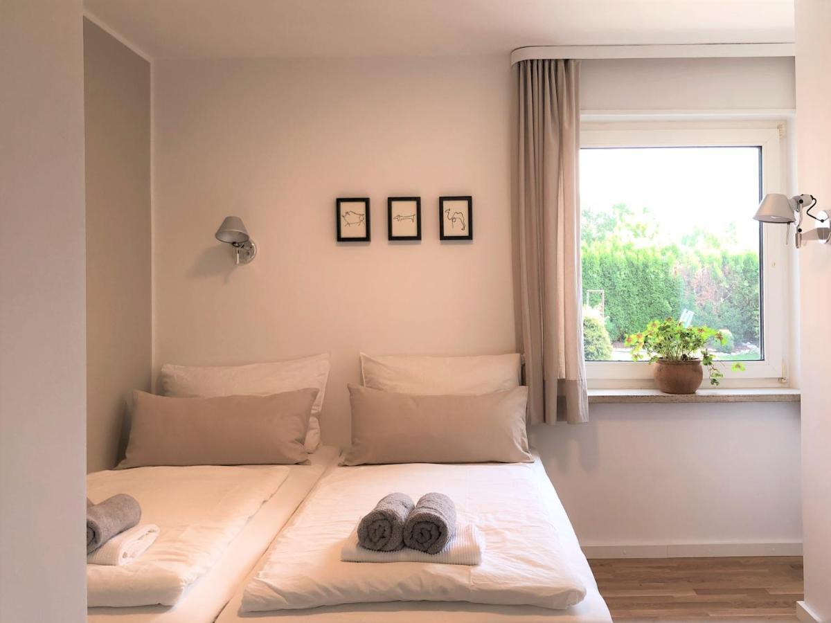 Urbanapartments Memmingen - Mit Kueche & Parkplatz ภายนอก รูปภาพ