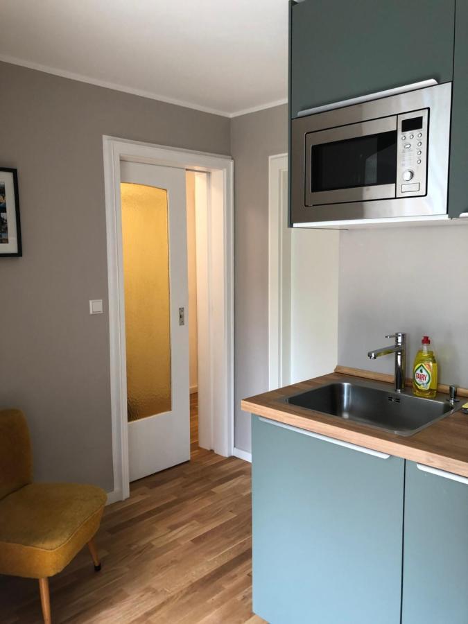 Urbanapartments Memmingen - Mit Kueche & Parkplatz ภายนอก รูปภาพ