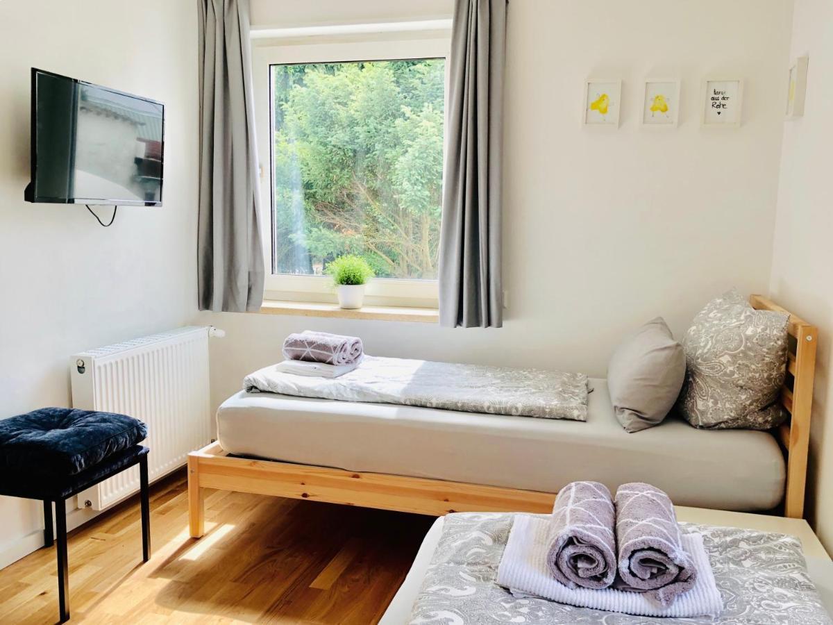 Urbanapartments Memmingen - Mit Kueche & Parkplatz ภายนอก รูปภาพ