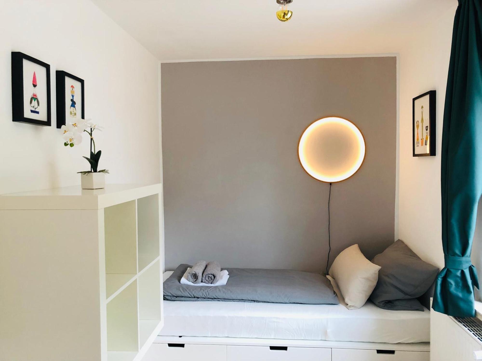 Urbanapartments Memmingen - Mit Kueche & Parkplatz ภายนอก รูปภาพ