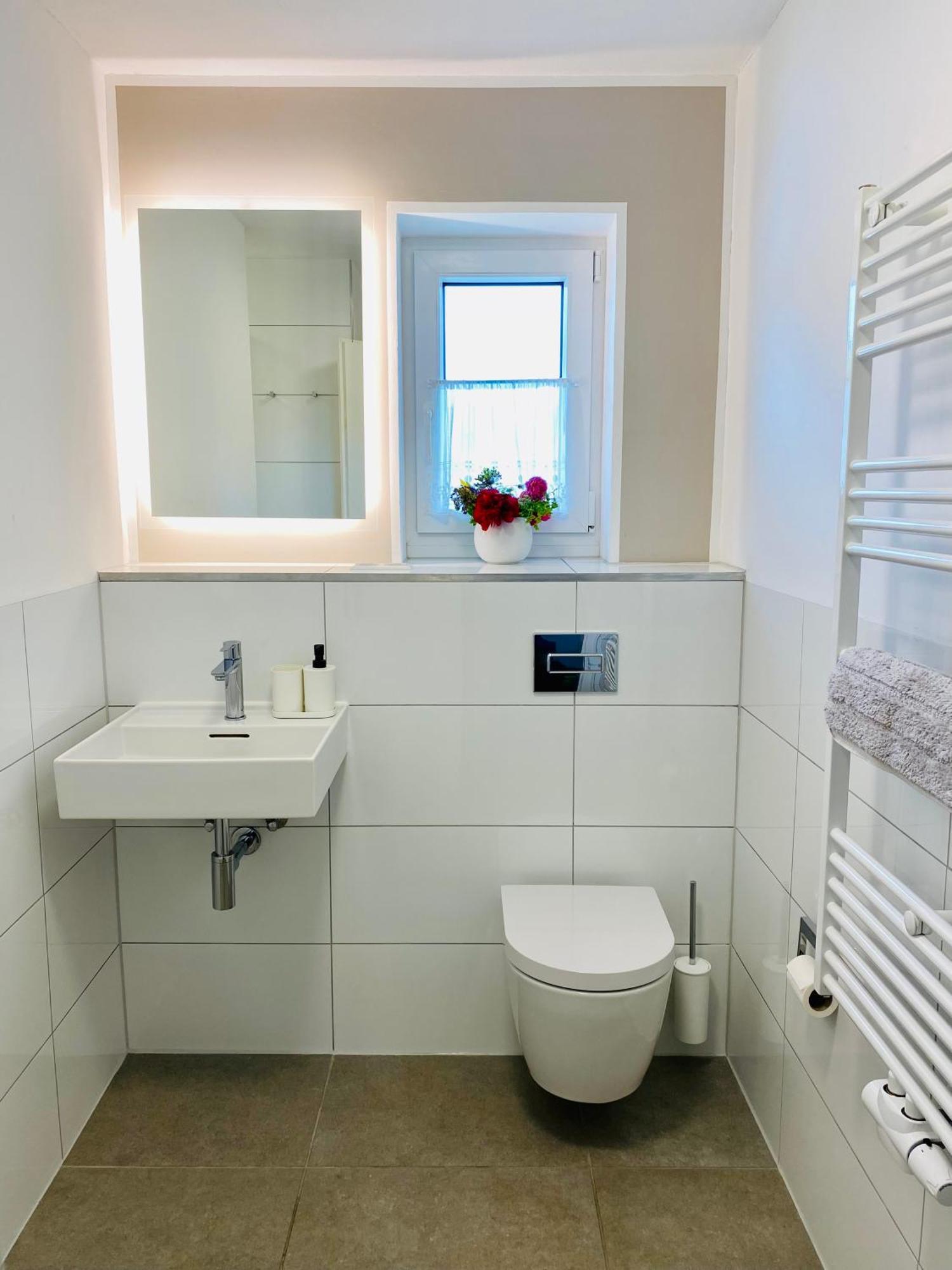 Urbanapartments Memmingen - Mit Kueche & Parkplatz ภายนอก รูปภาพ