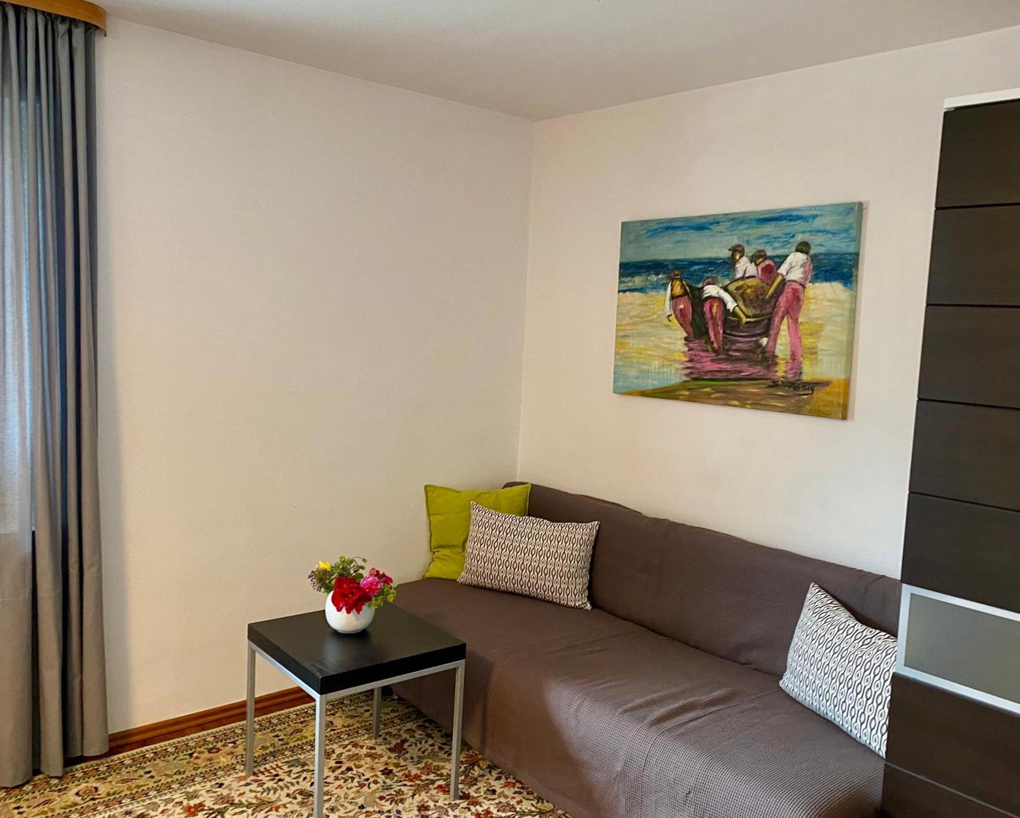 Urbanapartments Memmingen - Mit Kueche & Parkplatz ภายนอก รูปภาพ